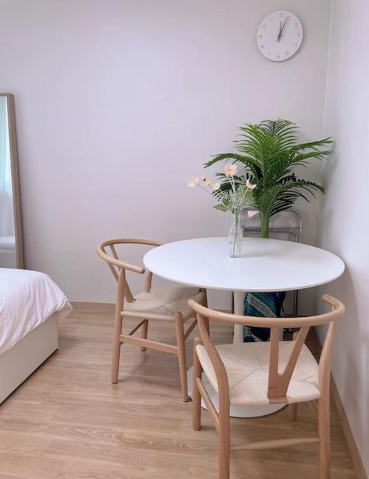 Cozy Itaewon Apartment